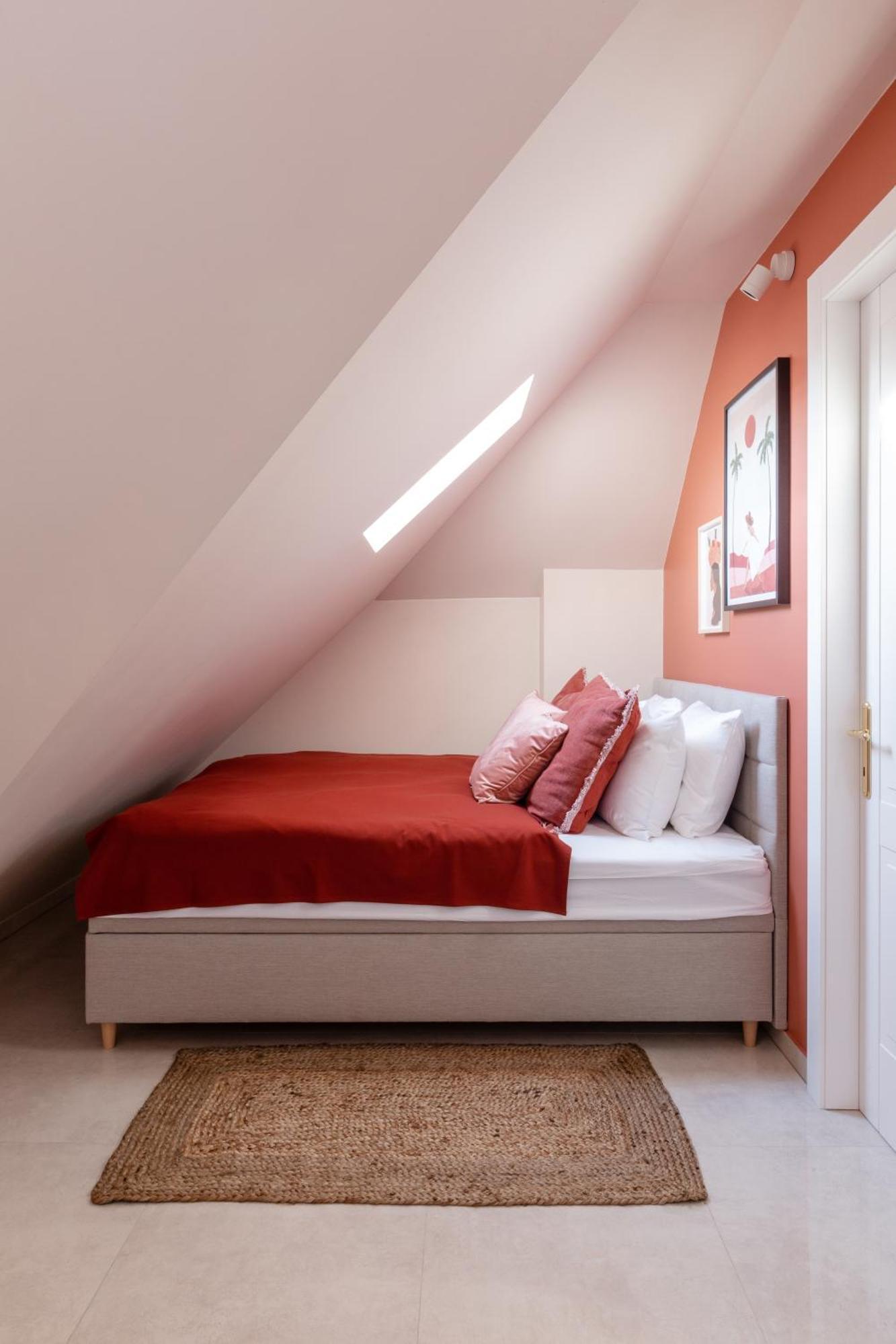 Turnkey I Letna Park Apartments Прага Номер фото